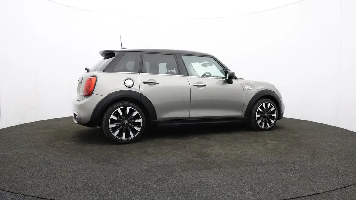 2019-mini-cooper-20-cooper-s-exclusive-189bhp-hatchback-5d-big-39