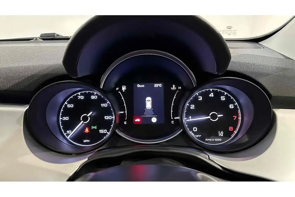 2021-fiat-500x-10-firefly-turbo-connect-big-36