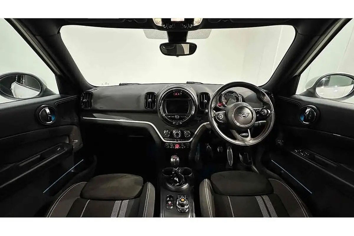 2019-mini-countryman-20-cooper-s-sport-big-1