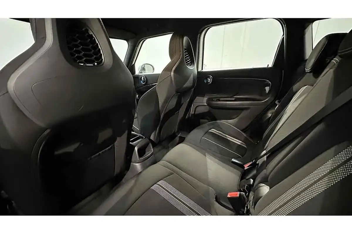 2019-mini-countryman-20-cooper-s-sport-big-25