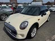 2017 MINI Cooper 1.5 Cooper (s/s) Hatchback 3d