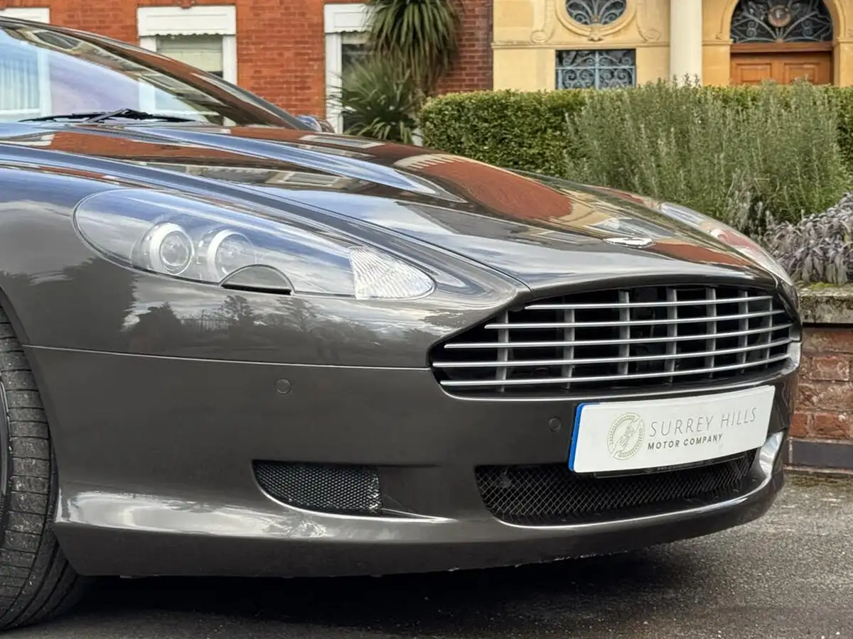 2010-aston-martin-db9-60-volante-touchtronic-ii-big-23