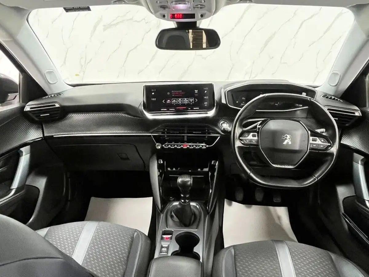 2020-peugeot-2008-suv-12-puretech-allure-premium-100bhp-big-26