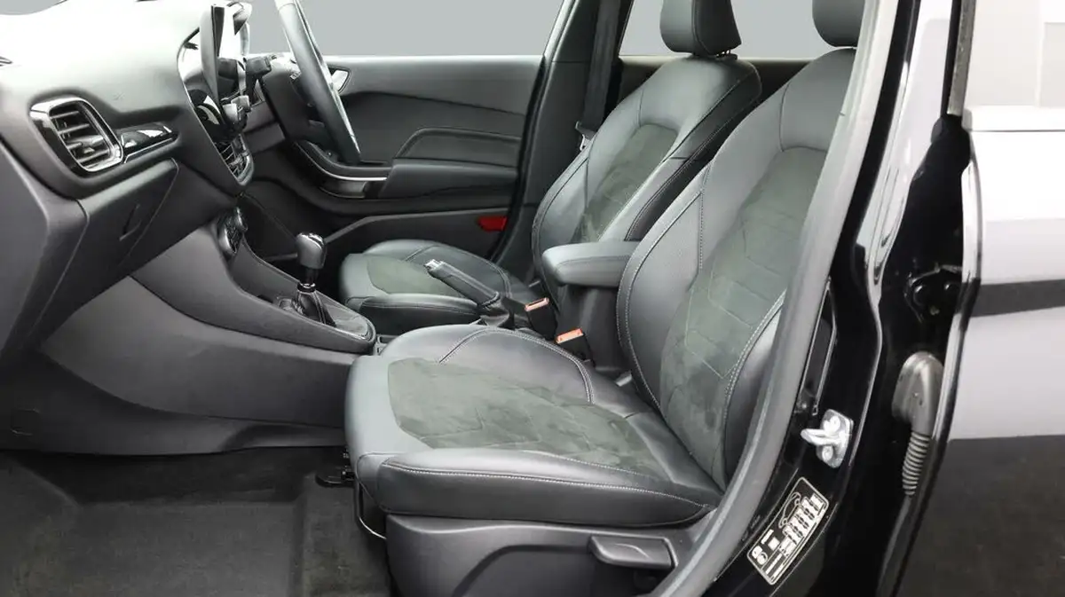 2023-ford-fiesta-10t-titanium-x-100ps-big-14