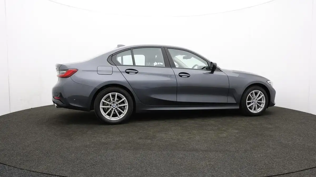 2019-bmw-3-series-20td-320d-se-190bhp-saloon-4d-big-30