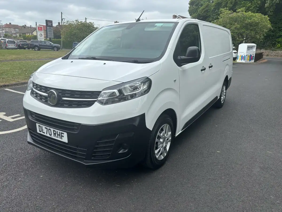 2020-vauxhall-vivaro-15td-2900-l2h1-edition-big-2