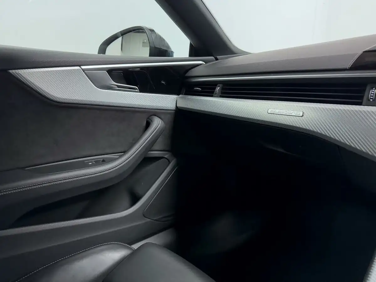 2021-audi-rs5-29-tfsi-coupe-2d-big-35