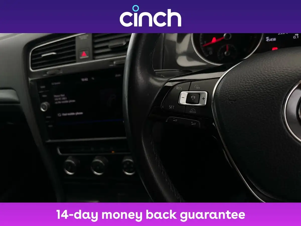 2018-volkswagen-golf-14-tsi-se-hatchback-5d-big-22
