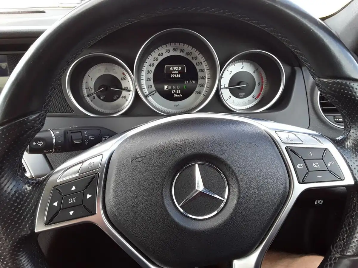 2014-mercedes-benz-c-class-21cdi-c220-cdi-amg-sport-edition-premium-plus-cdi-estate-5d-7g-tronic-plus-big-15