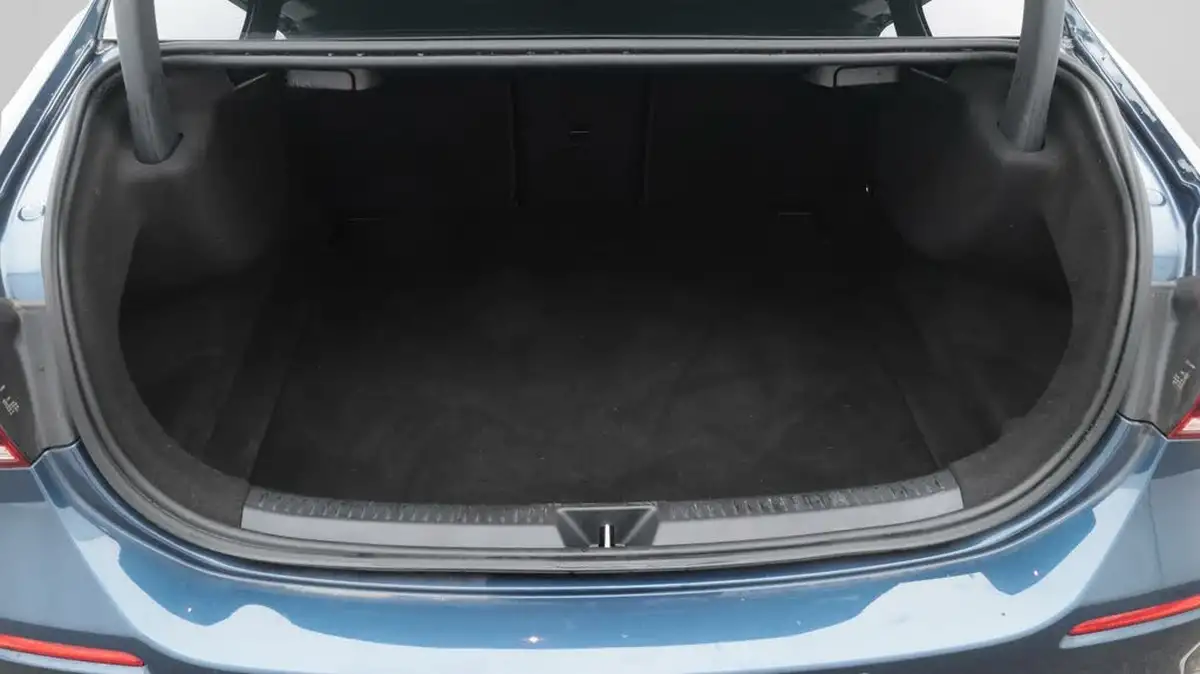 2020-mercedes-benz-a-class-13-a200-sport-executive-saloon-4d-7g-dct-big-17