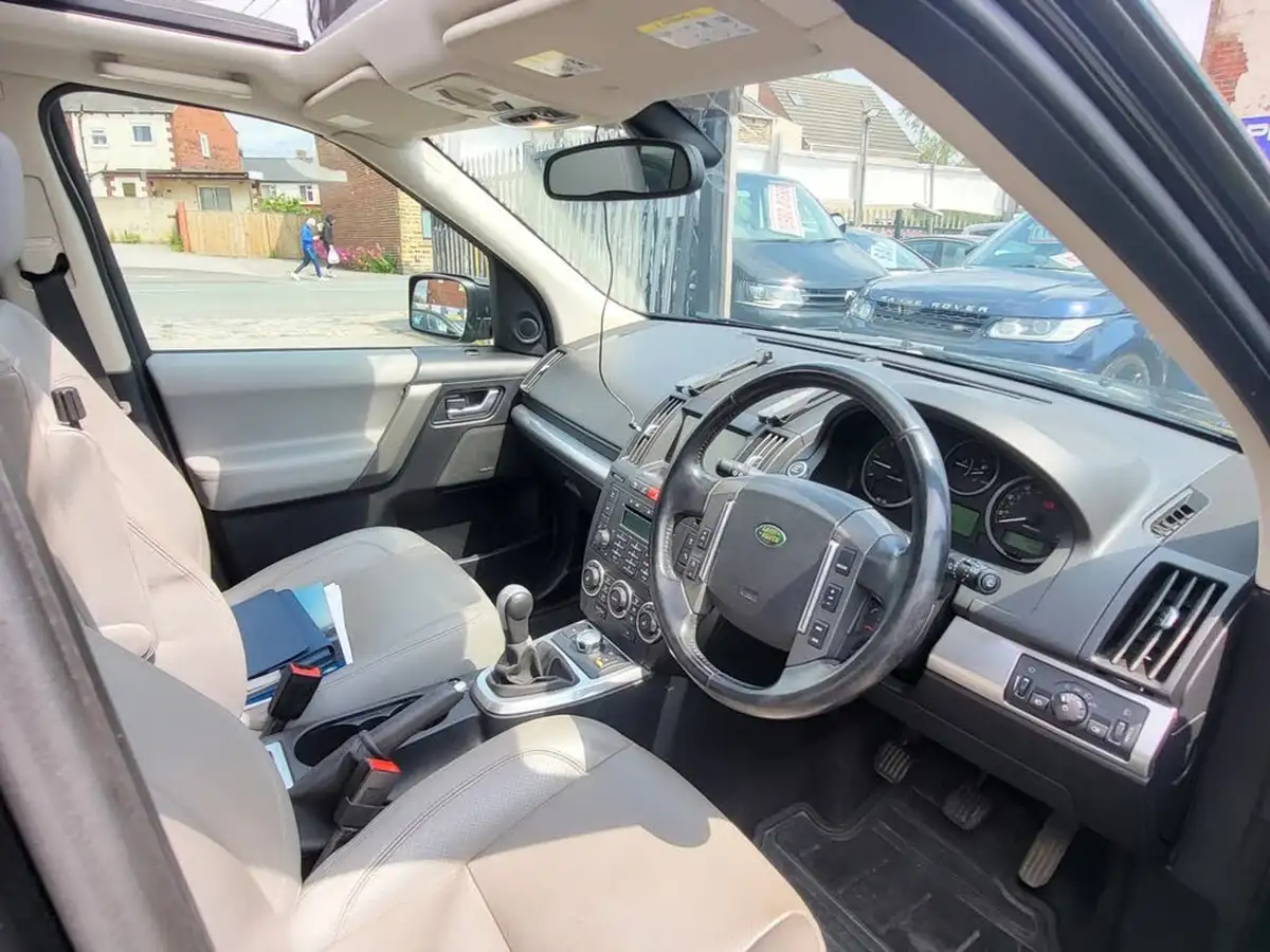 2010-land-rover-freelander-2-22td4e-hse-big-6