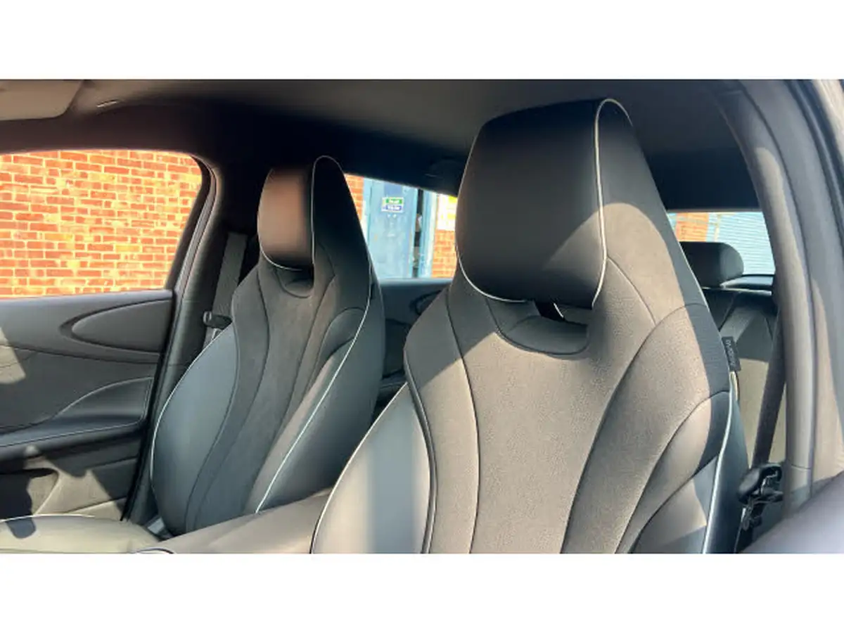 2025-byd-dolphin-e-comfort-big-24