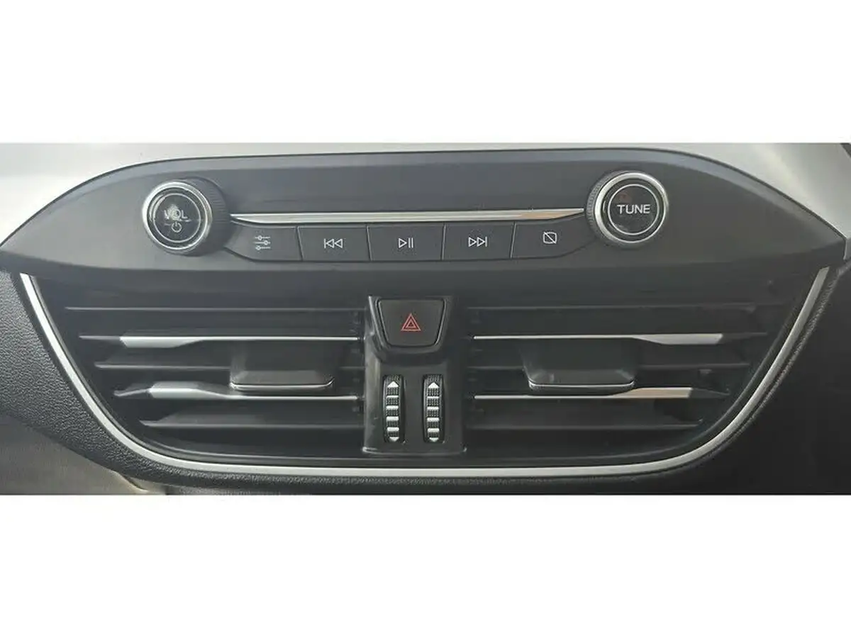 2020-ford-focus-15-zetec-95ps-estate-big-21