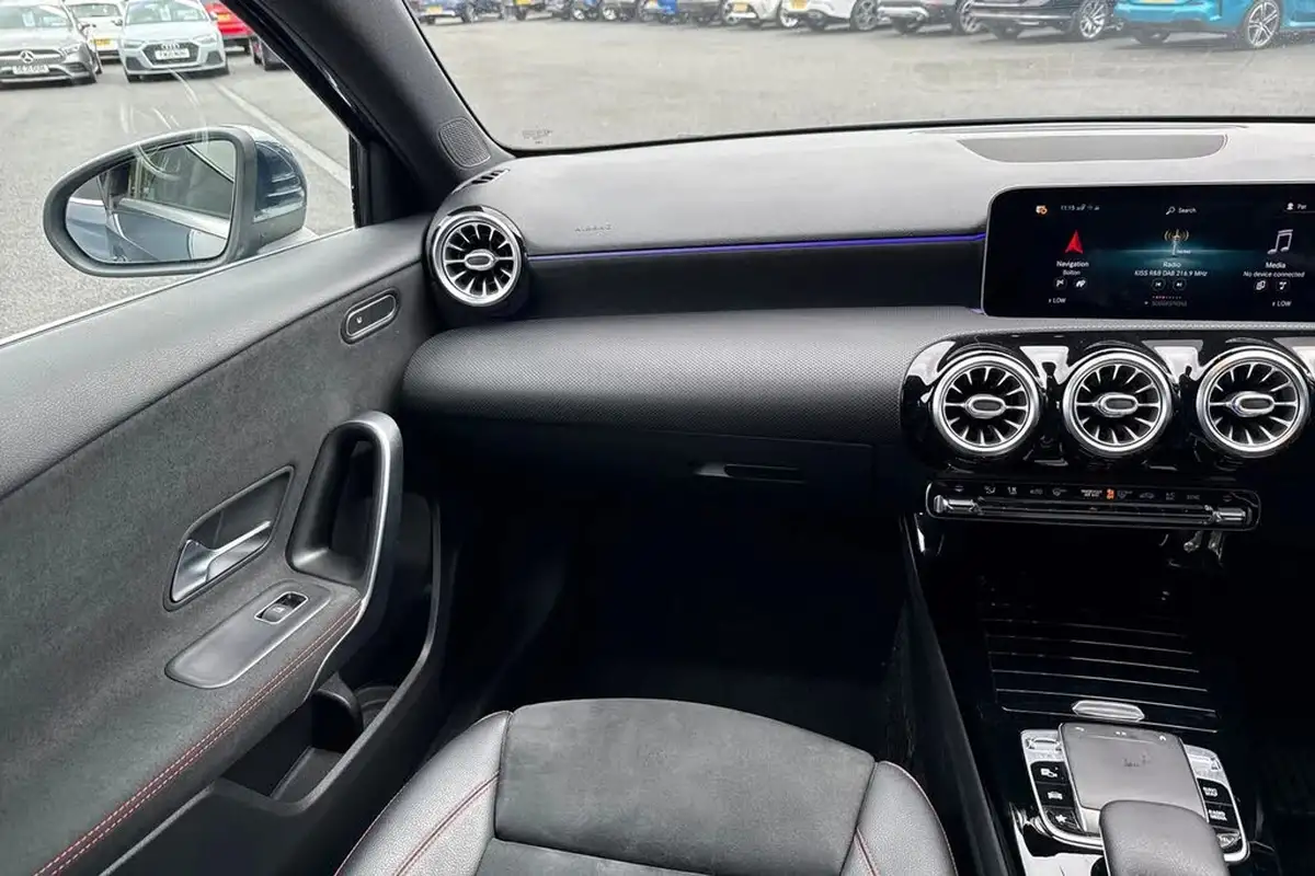 2019-mercedes-benz-a-class-15d-a180d-amg-line-premium-hatchback-5d-7g-dct-big-19
