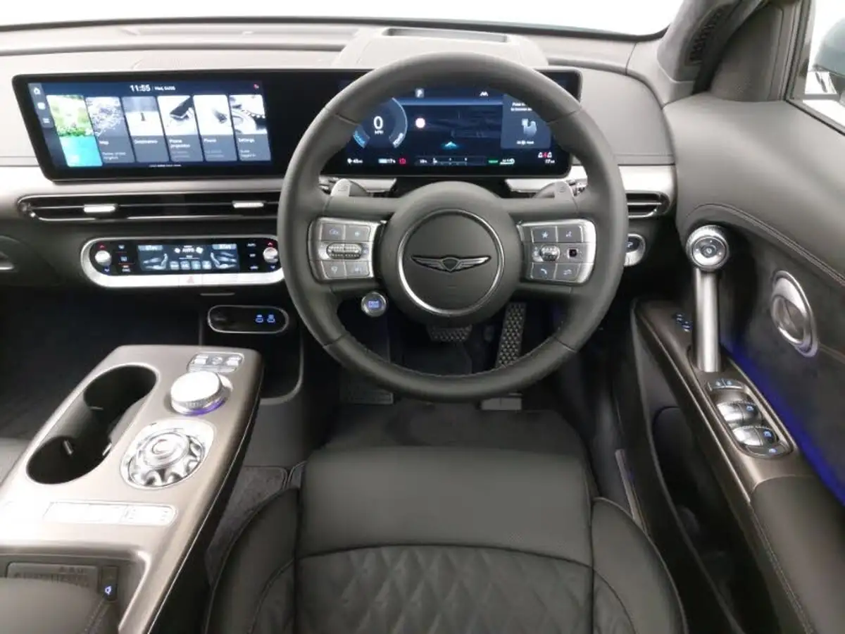 2025-genesis-gv60-e-premium-229ps-big-6