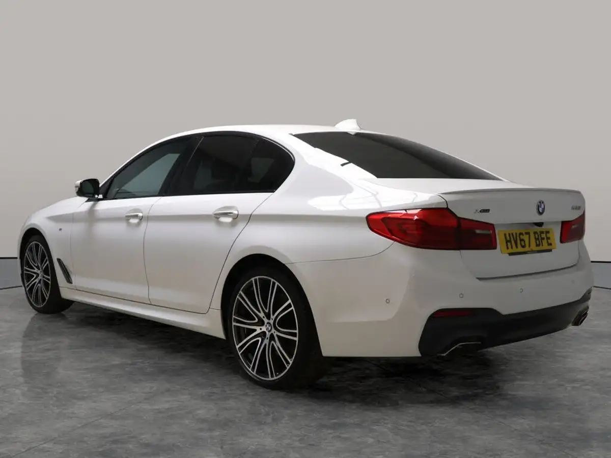 2017-bmw-5-series-30-540i-m-sport-saloon-4d-big-15