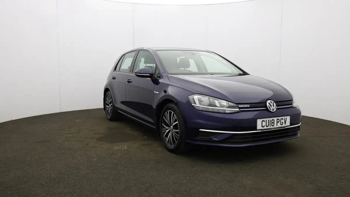 2018-volkswagen-golf-15-tsi-se-130ps-ss-hatchback-5d-big-48