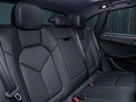 2022-porsche-macan-20-small-38
