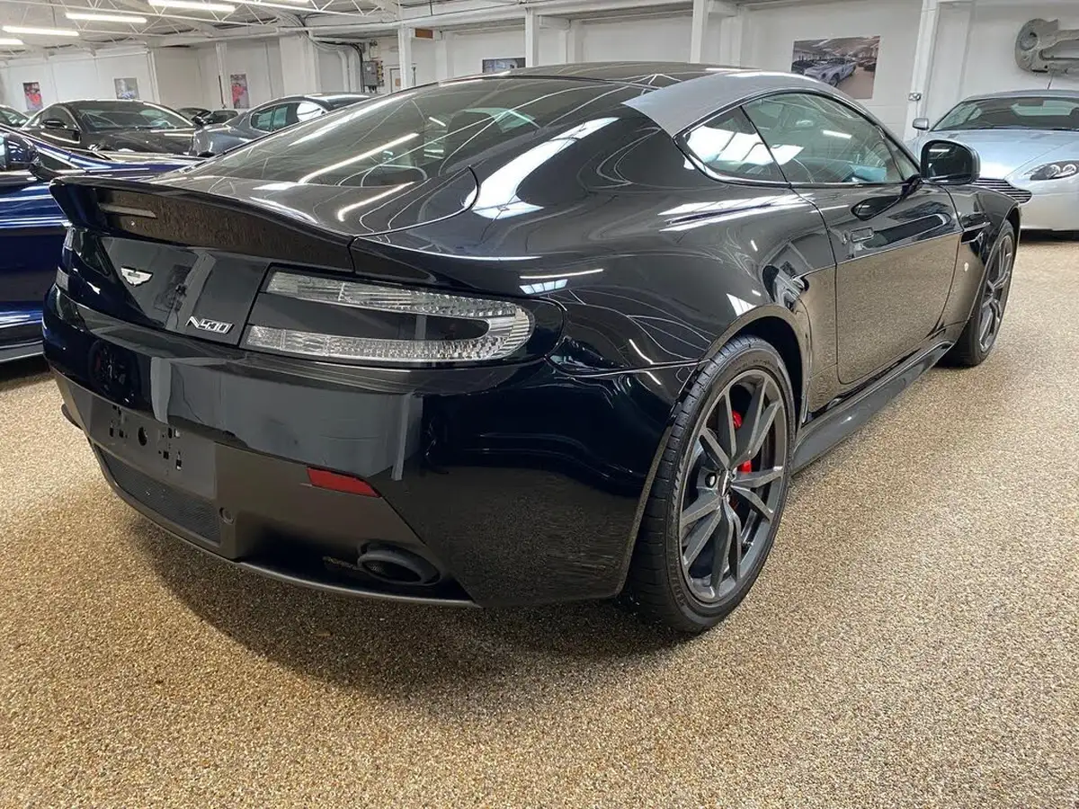 2014-aston-martin-vantage-47-vantage-n430-sportshift-big-2