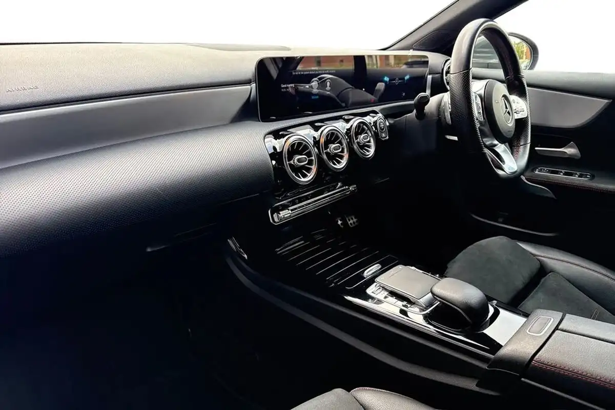 2019-mercedes-benz-a-class-13-a200-amg-line-premium-hatchback-5d-7g-dct-big-14
