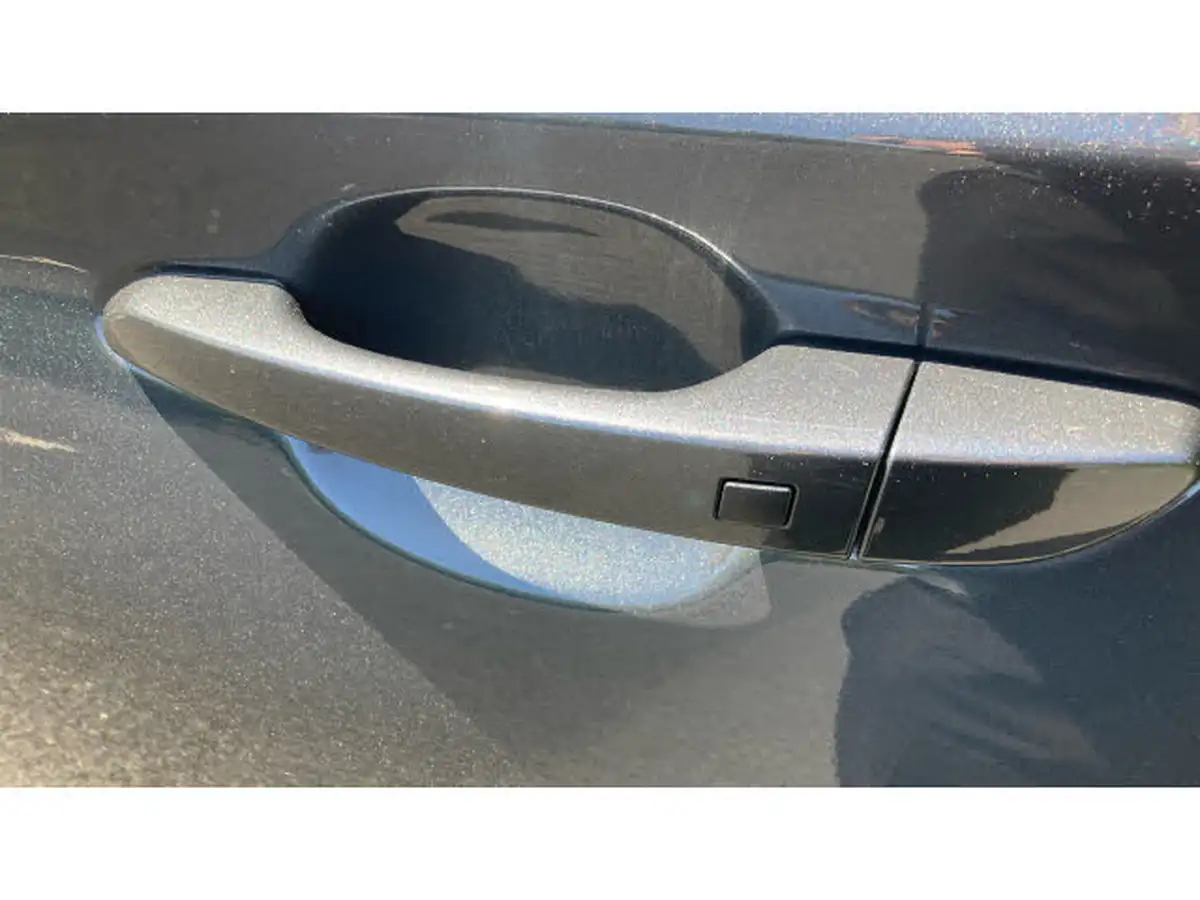 2022-hyundai-kona-e-premium-204ps-64kwh-7kw-obc-big-24