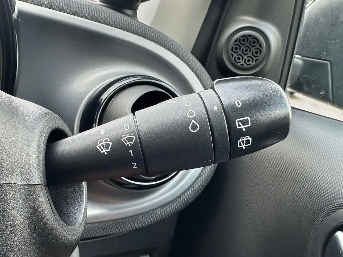 2017-smart-fortwo-10-prime-71bhp-premiumss-coupe-twinamic-big-34