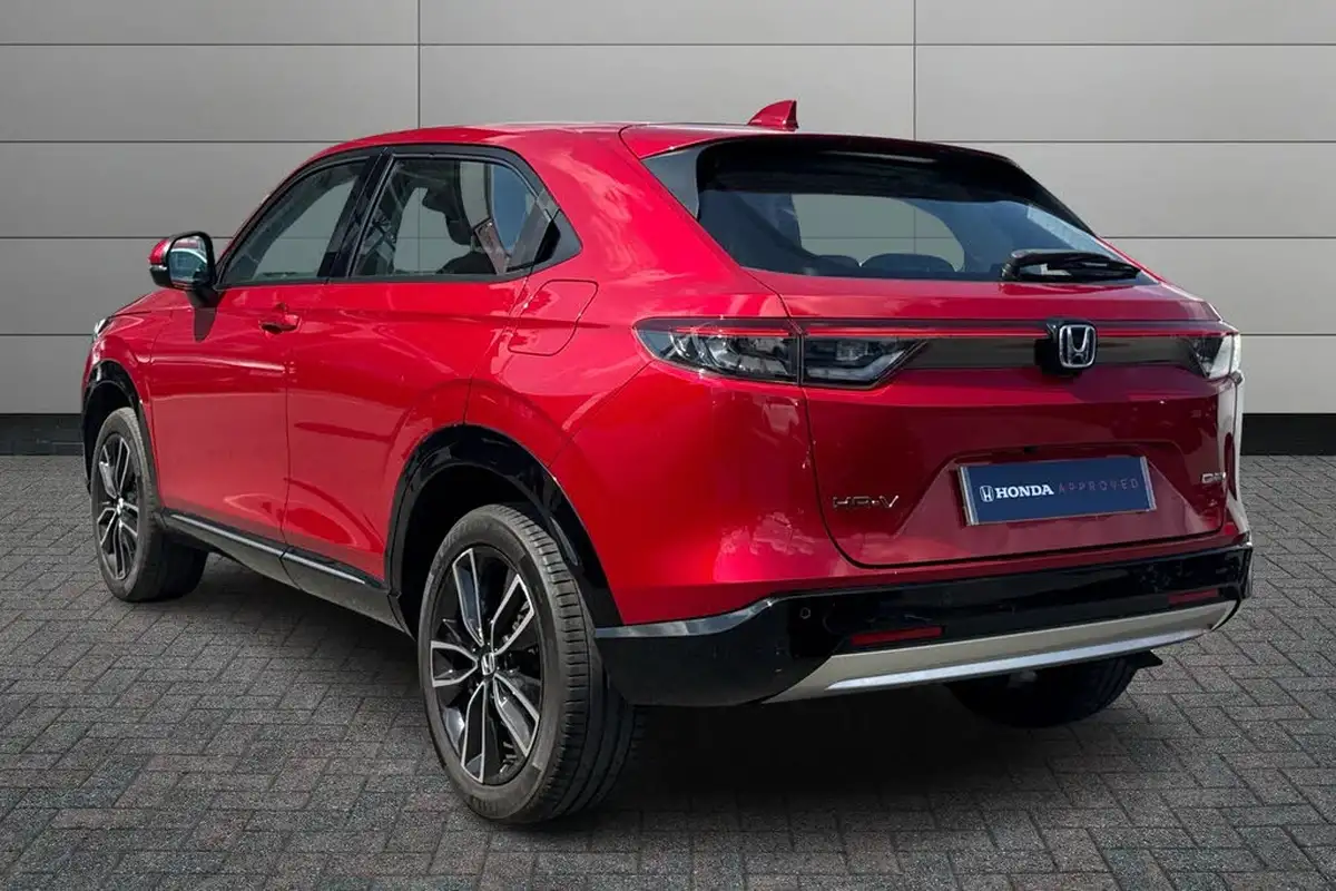 2022-honda-hr-v-15-i-mmd-advance-big-2