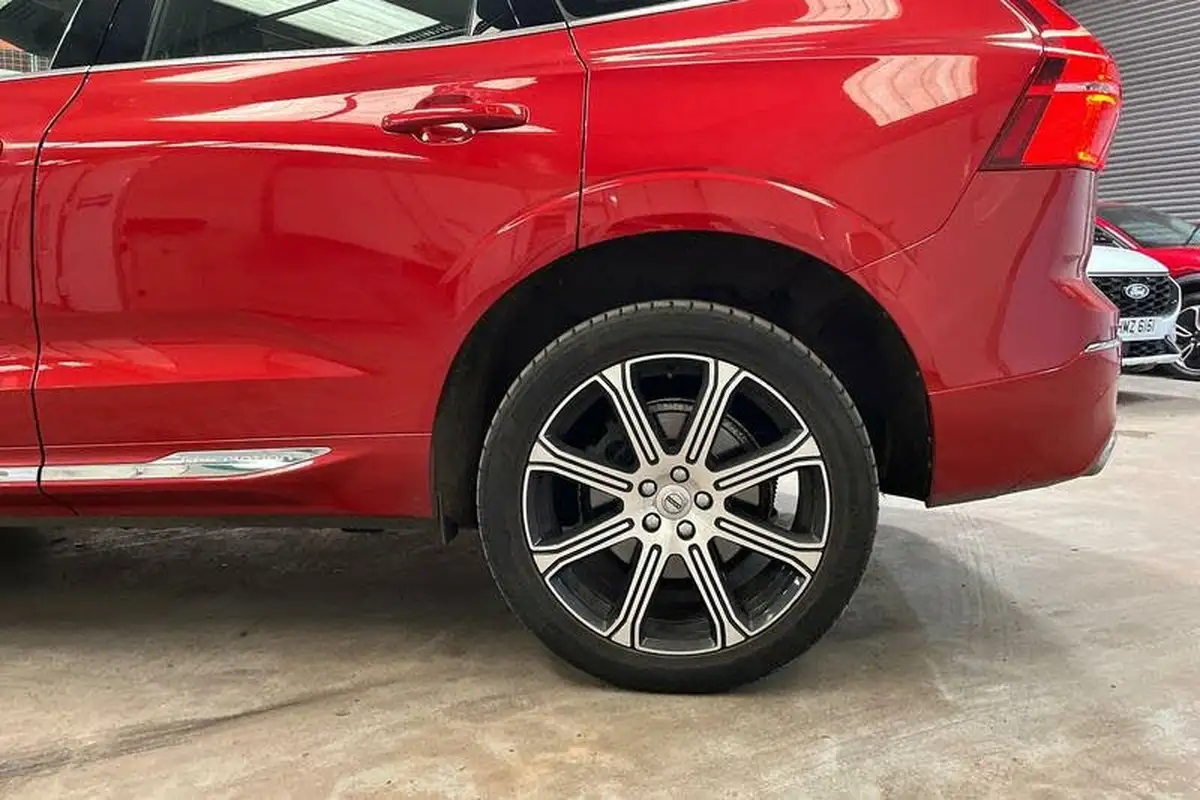 2019-volvo-xc60-20td-d4-inscription-pro-geartronic-big-7