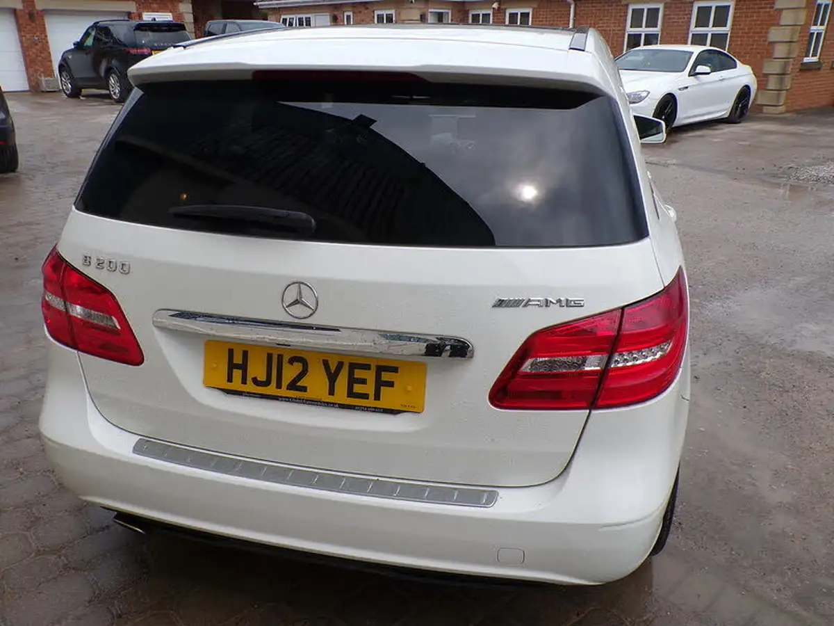 2012-mercedes-benz-b-class-18td-b200-sport-136bhp-blueefficiency-7g-dct-big-6