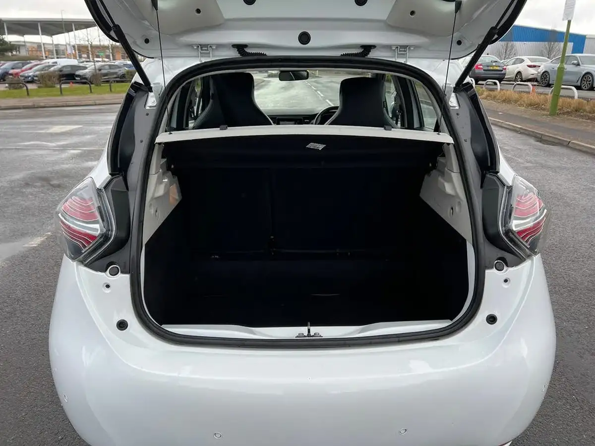 2021-renault-zoe-e-i-iconic-110ps-r110ze50-big-33