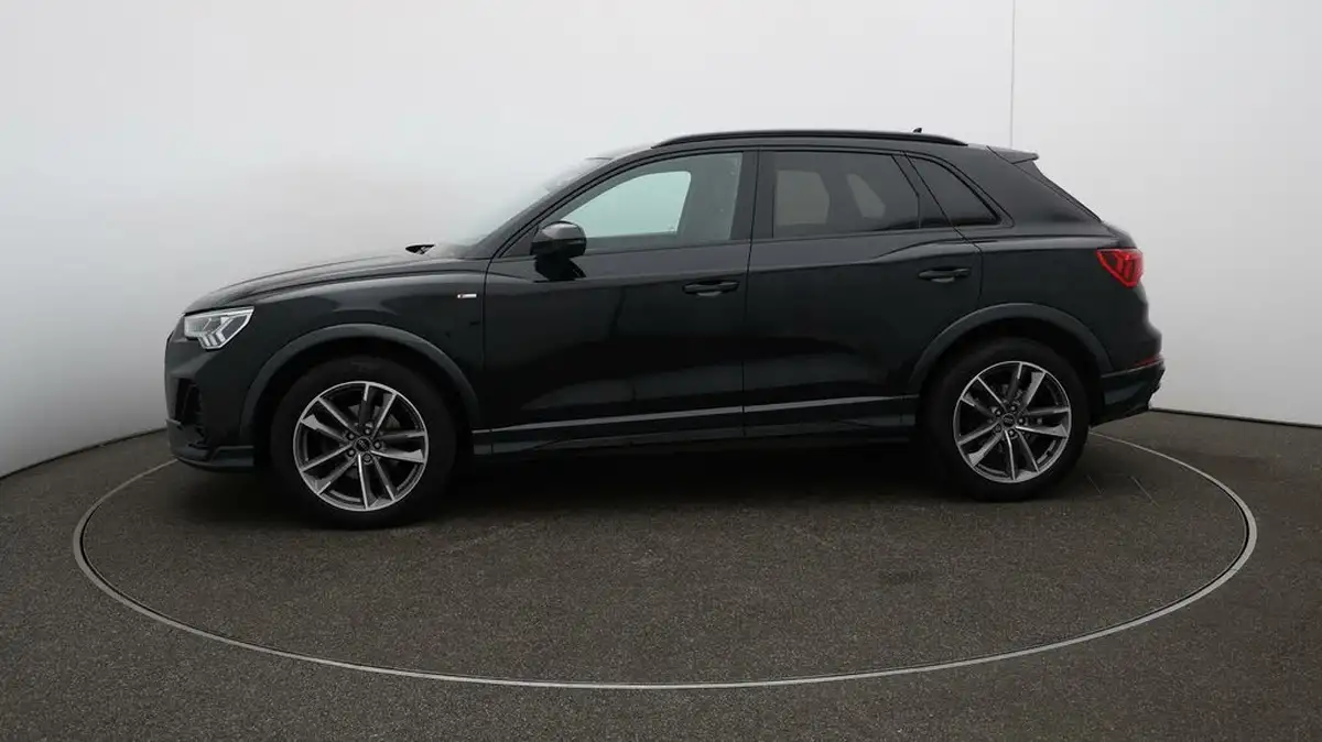 2022-audi-q3-15-35-tfsi-black-edition-codcomfort-sound-pack-sportback-big-64