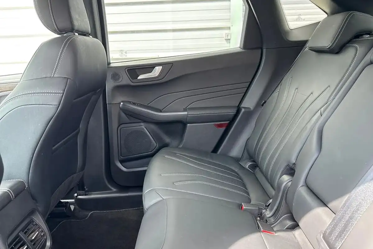 2022-ford-kuga-25t-vignale-190ps-fhev-big-30