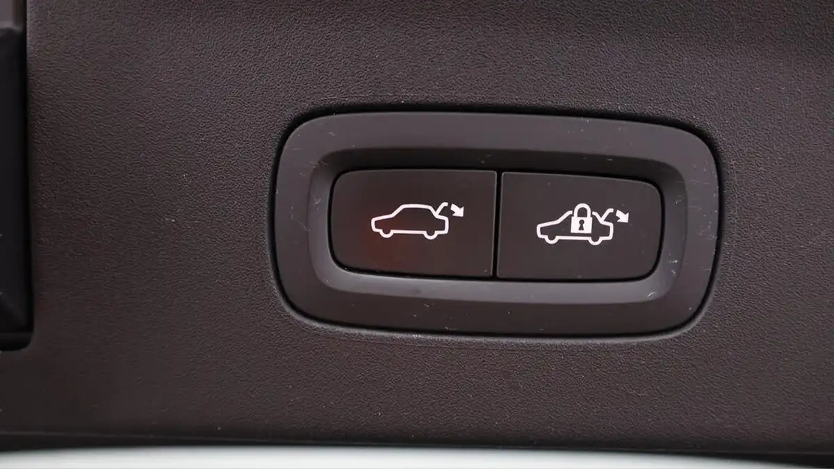 2022-polestar-polestar-2-e-ps2-170kw-long-single-plus-big-34
