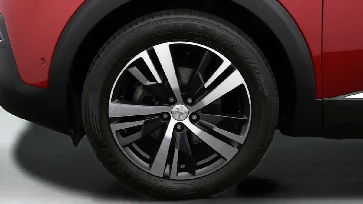 2019-peugeot-3008-suv-12-puretech-allure-big-18
