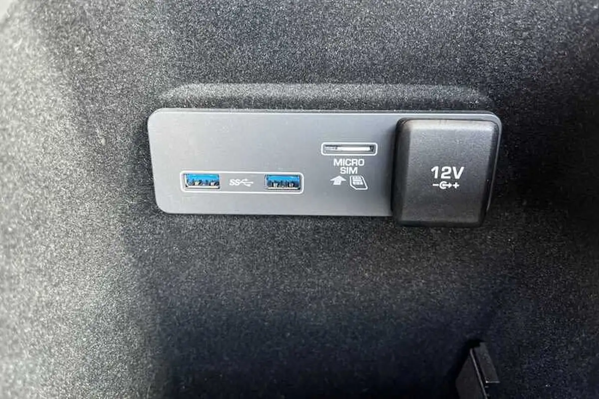 2019-jaguar-i-pace-ev400-hse-big-39