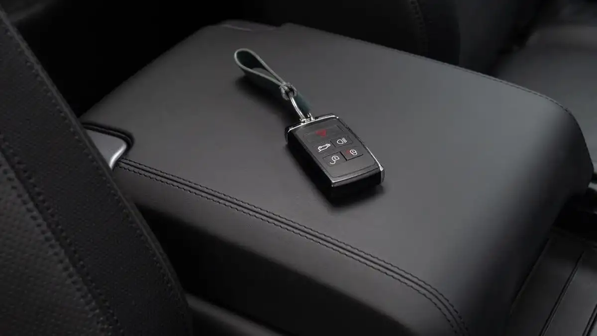 2024-land-rover-110-defender-30-d300-x-dynamic-hse-big-36