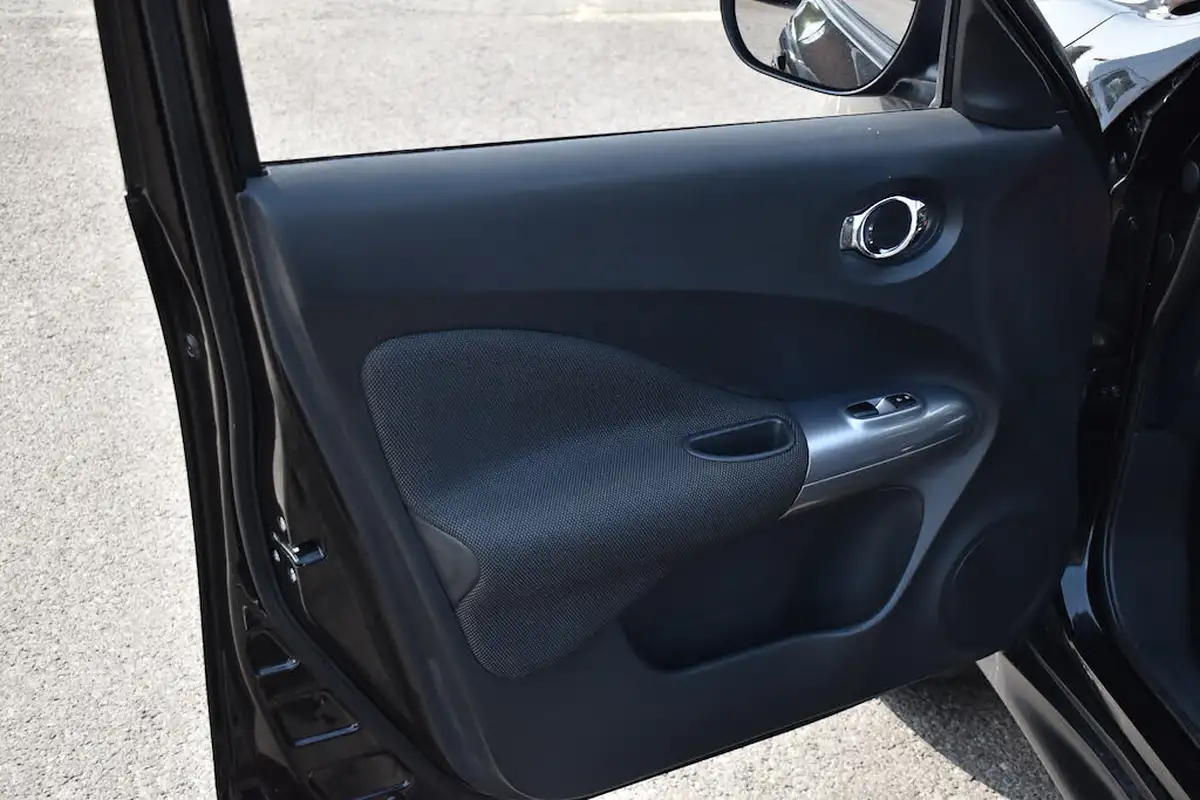 2011-nissan-juke-16-acenta-16v-1598cc-big-37