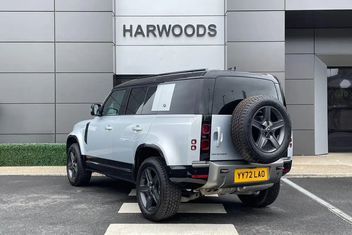 2022-land-rover-110-defender-30-d250-x-dynamic-se-big-9