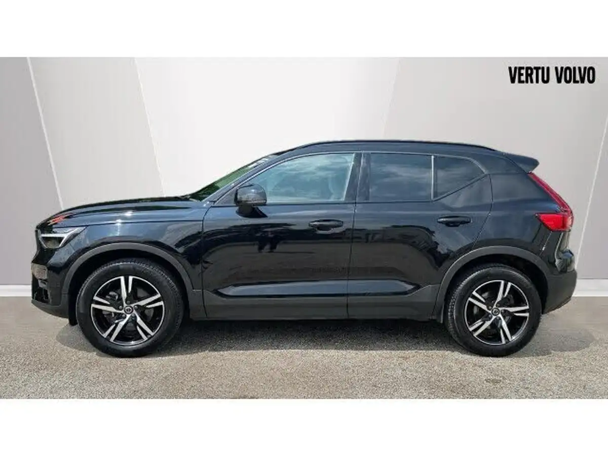 2023-volvo-xc40-20-b4-plus-awd-big-7
