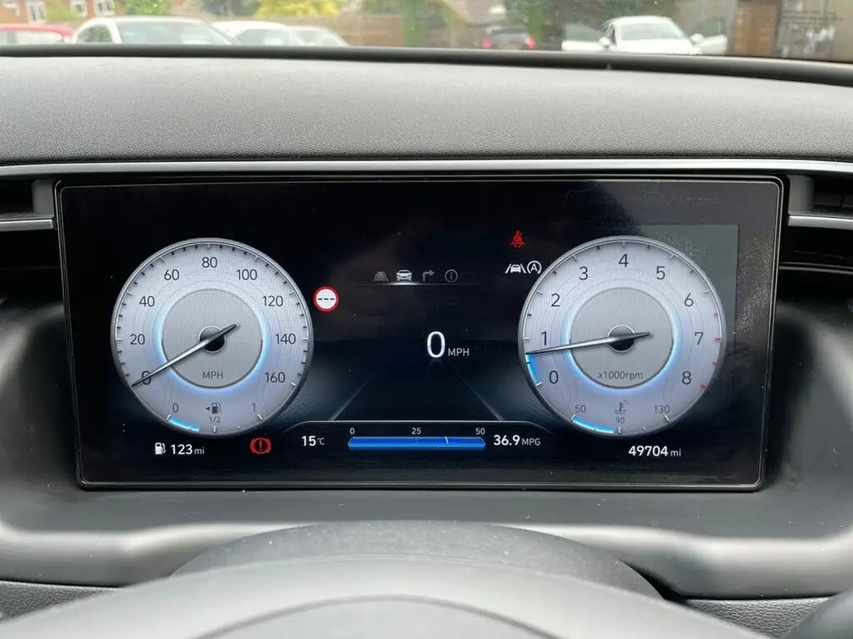 2022-hyundai-tucson-16-t-gdi-premium-150ps-big-13