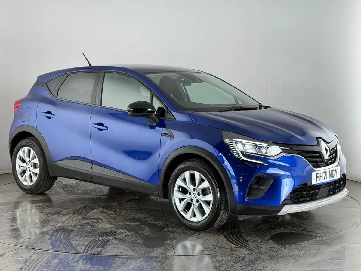 2022-renault-captur-10-tce-iconic-edition-big-0