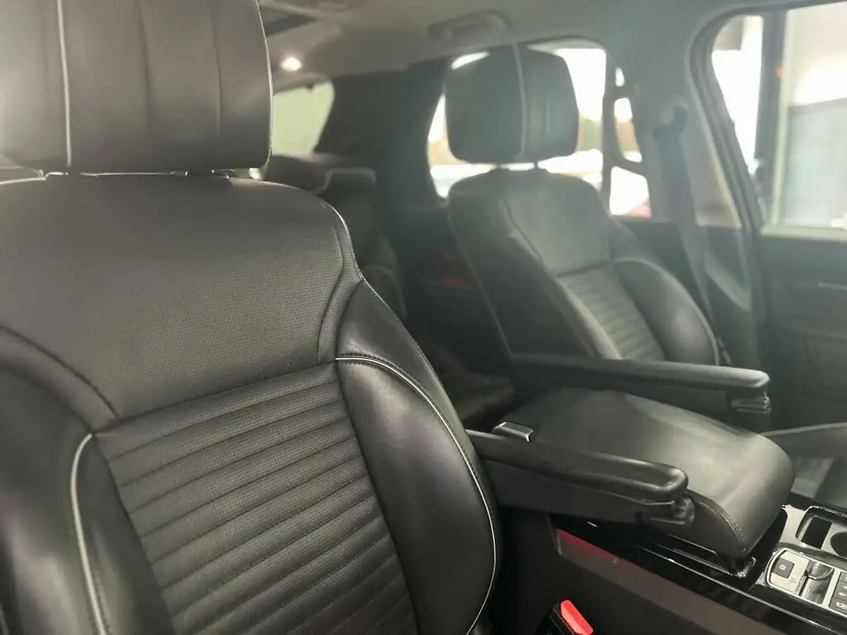 2017-land-rover-discovery-30td6-hse-luxury-big-18