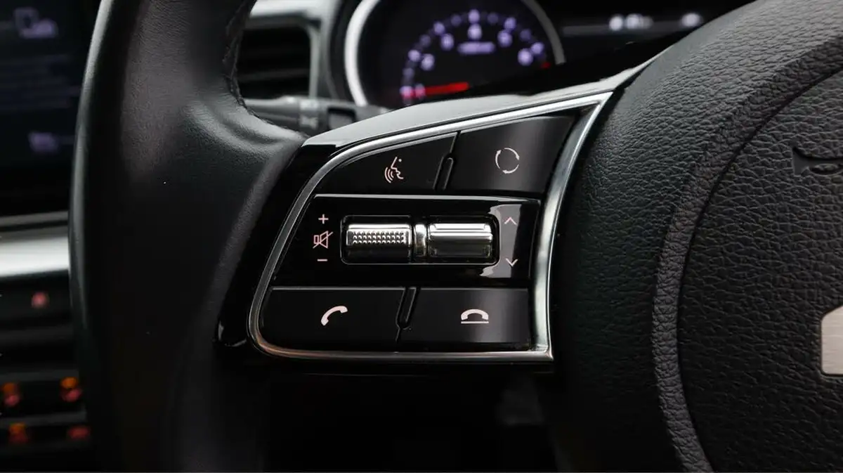 2022-kia-xceed-10-t-gdi-2-big-23