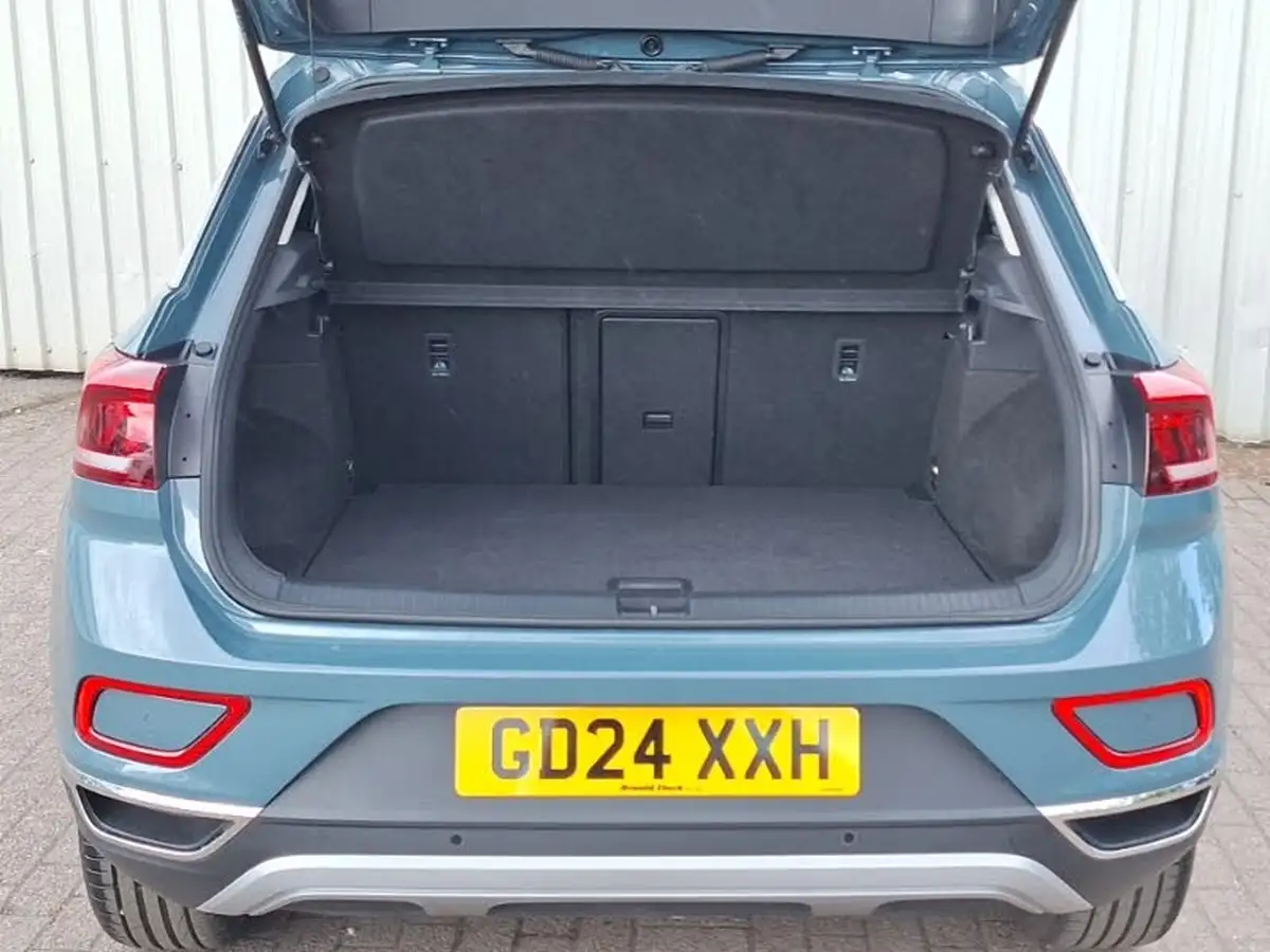 2024-volkswagen-t-roc-15-tsi-style-hatchback-5d-dsg-big-7