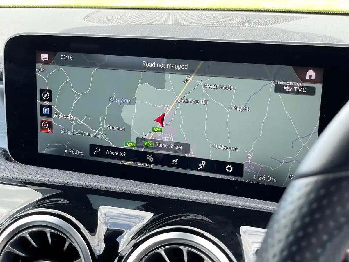 2020-mercedes-benz-a-class-13-a250e-amg-line-premium-hatchback-5d-big-38