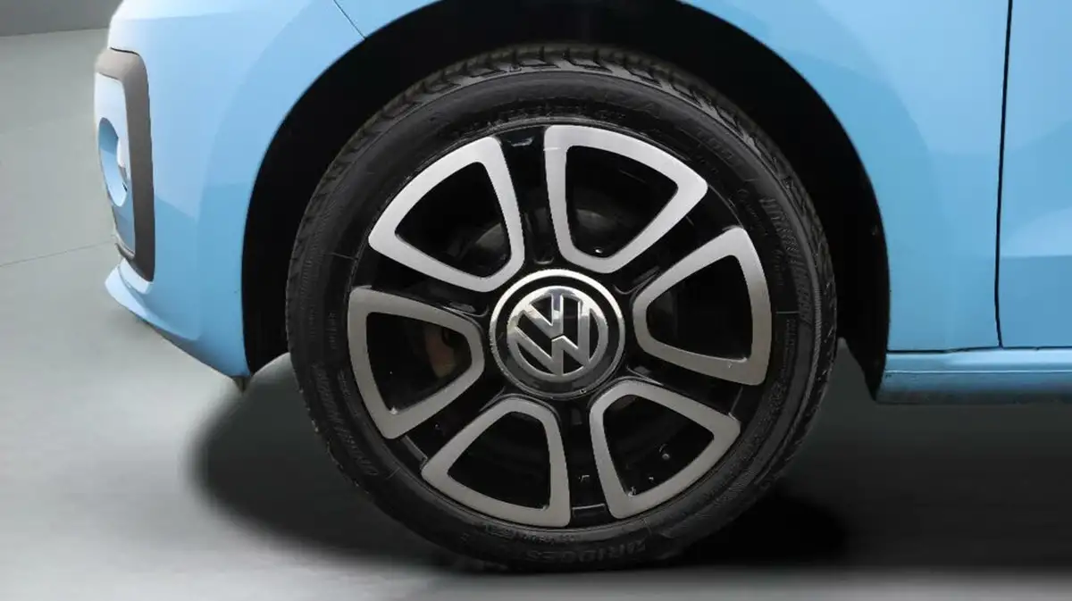 2019-volkswagen-up-10-high-up-75ps-ss-5d-big-18