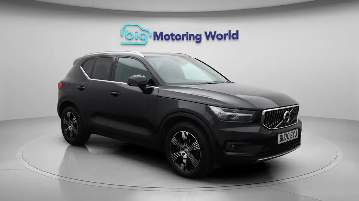 2020-volvo-xc40-15-t3-inscription-geartronic-big-1