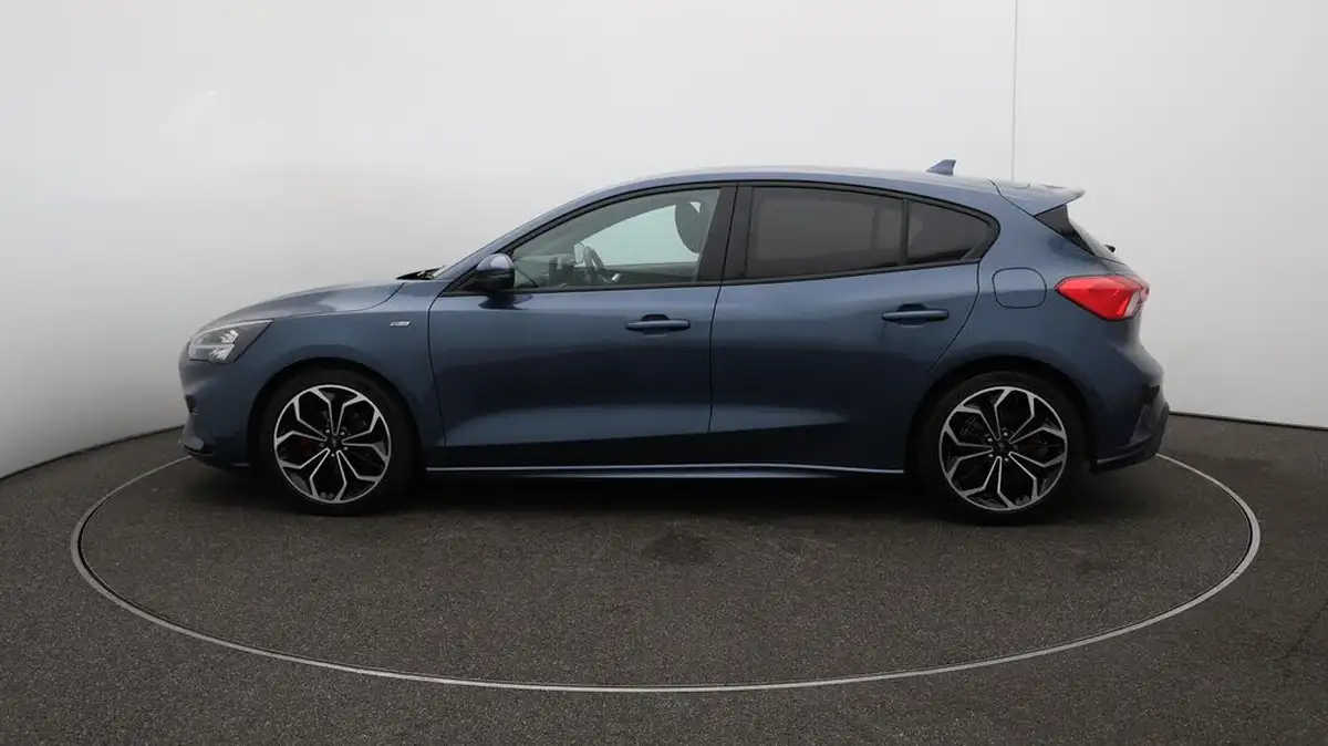 2020-ford-focus-15-st-line-x-hatchback-big-64