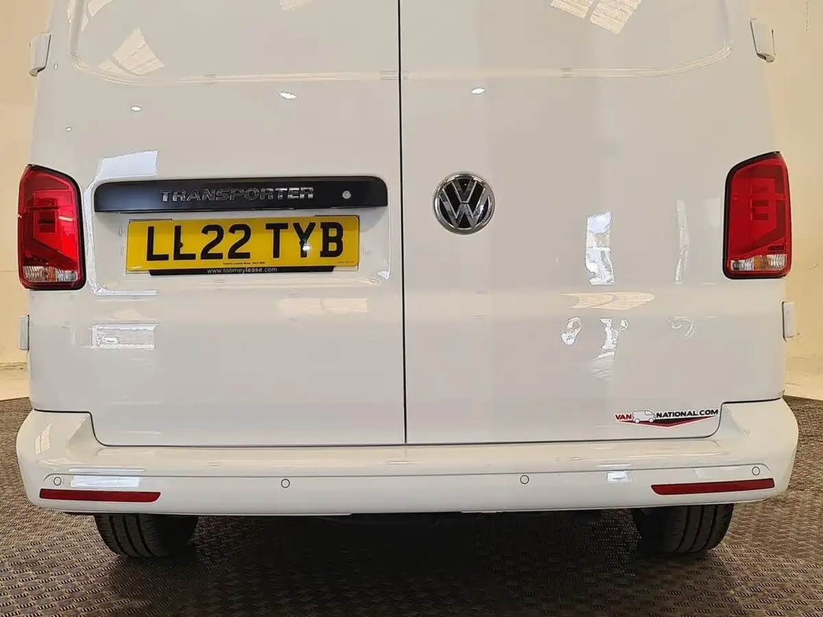 2022-volkswagen-transporter-20tdi-t28-highline-bmt-swb-110pseu6d-big-25