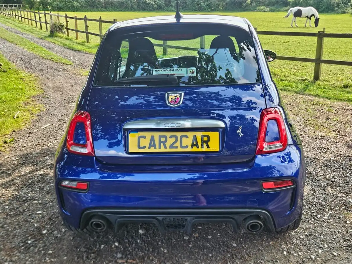 2016-abarth-595-14-tjet-big-5